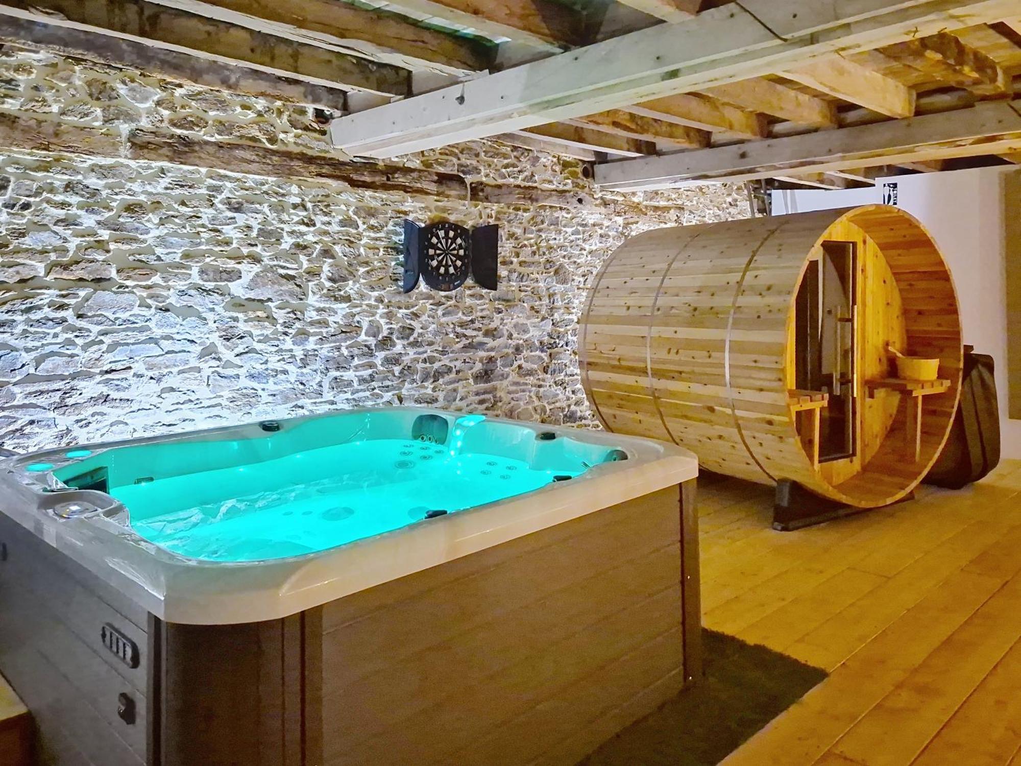 Bergerie Renovee, Spa - Sauna , Proche Des Lacs, Sentiers Pedestres Comps-la-Grand-Ville Dış mekan fotoğraf